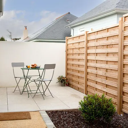 La Pree By Interhome La Plaine-sur-Mer